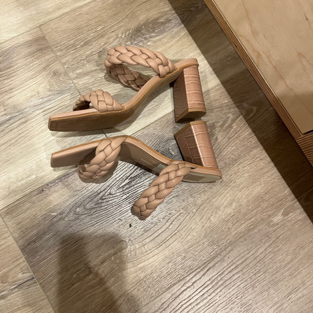 Dolce Vita Women's Braided Tan Heels - Picture 5 of 5